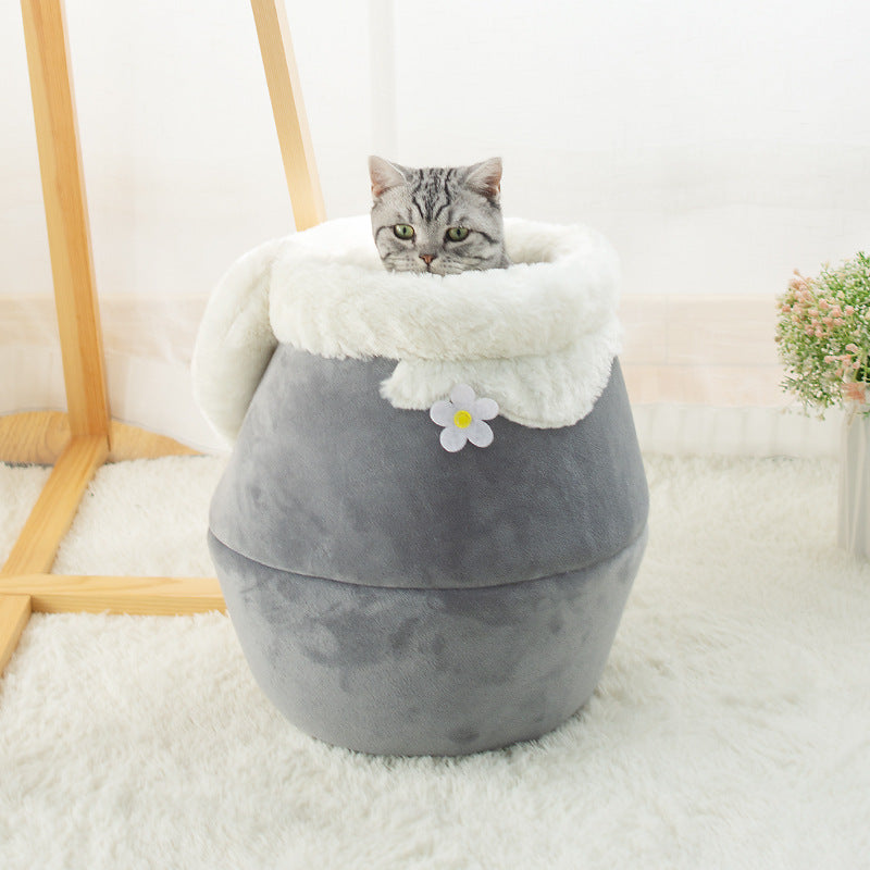 Cat Semi - enclosed house villa